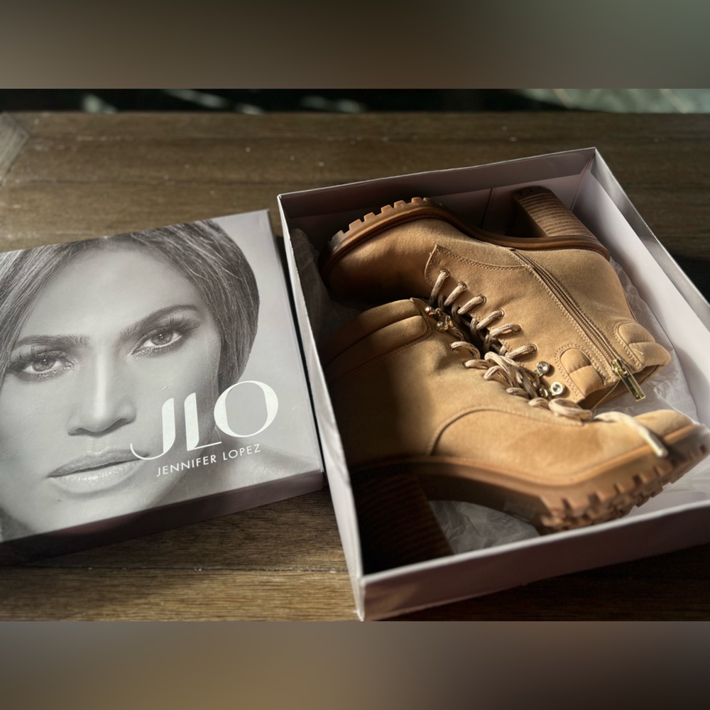 Jennifer Lopez Georga Boots